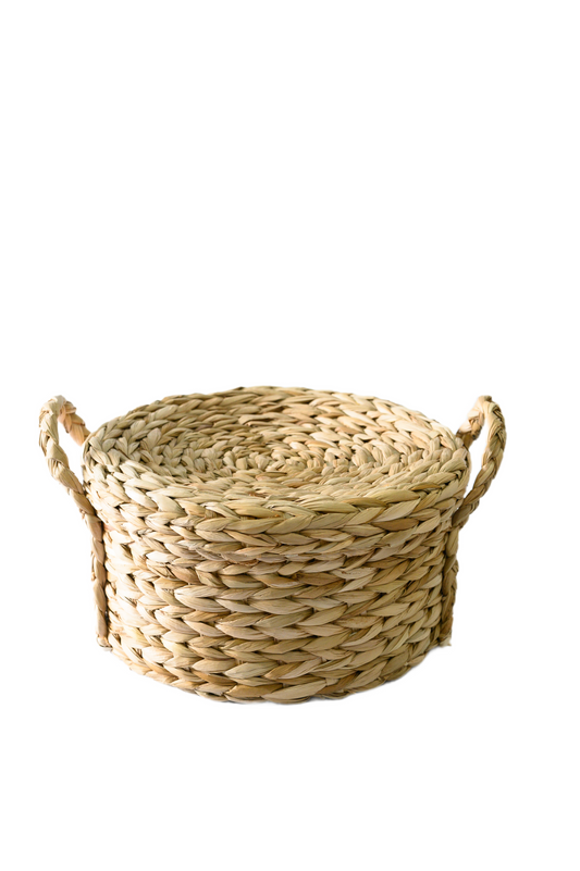 Cesta com Tampa em Fibra Natural Trançada