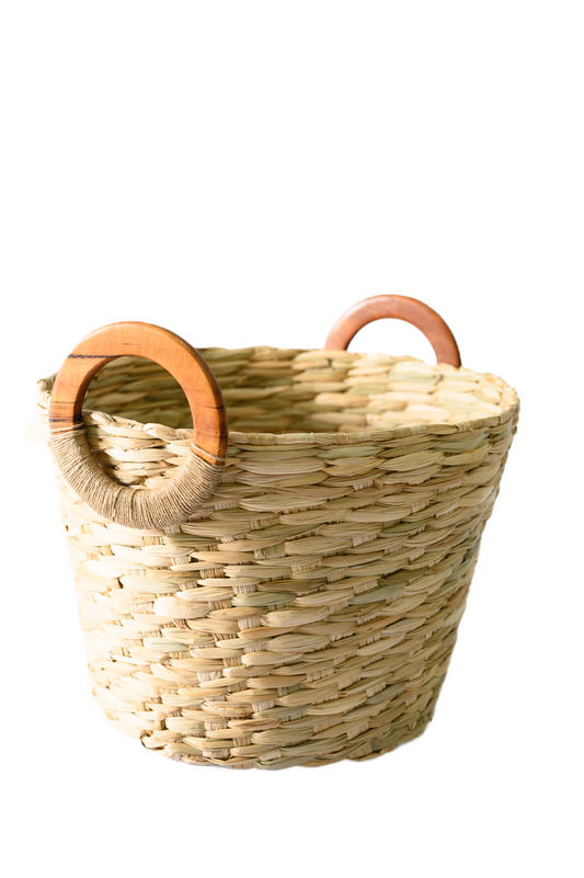 Cesta em Fibra Natural com Alças de Madeira