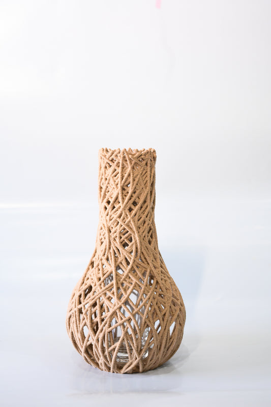 Vaso Baya Nude